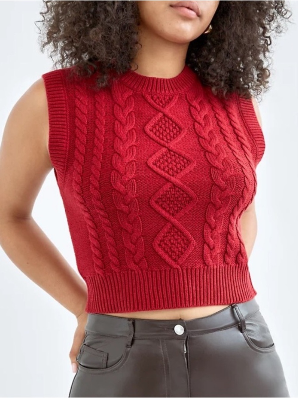 MAKE AN OFFER - ARITZIA WILFRED Red Cable Knit Sleeveless Sweater Vest